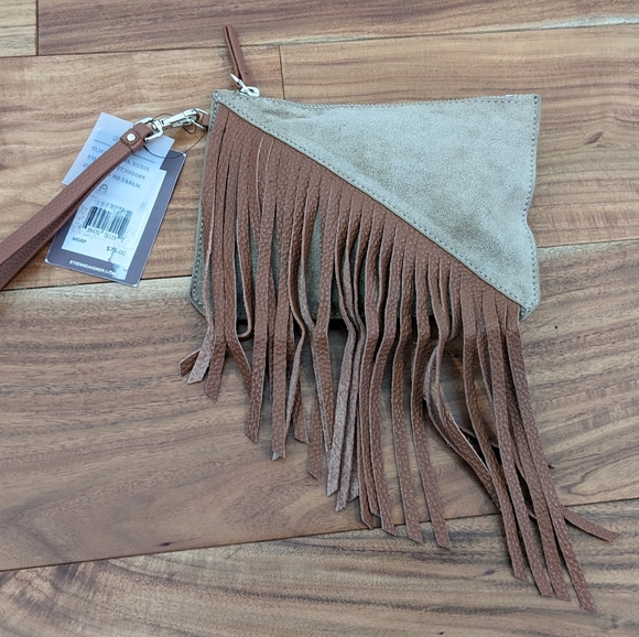 Etienne Aigner Moda Suede Fringe Wristlet Nwt ❤️ - Picture 4 of 9